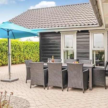 Vakantiehuis Four-bedroom In Slagelse