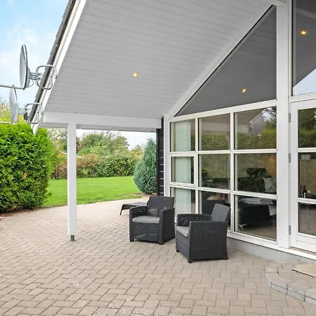 Four-bedroom In Slagelse Vakantiehuis Venemose